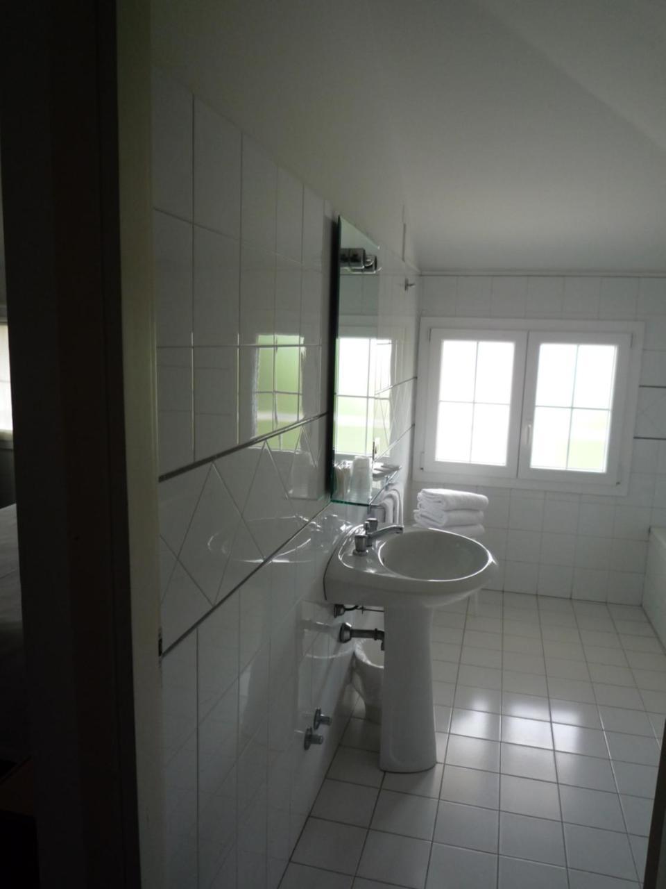 Casa F.A.C.I Hotell Marina di Massa Eksteriør bilde